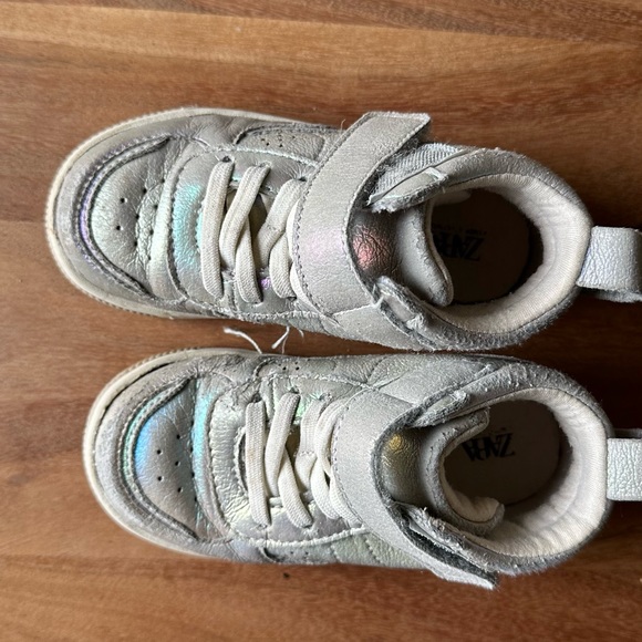 Zara Iridescent Toddler Hi Top Sneakers size 6.5 - Picture 5 of 6